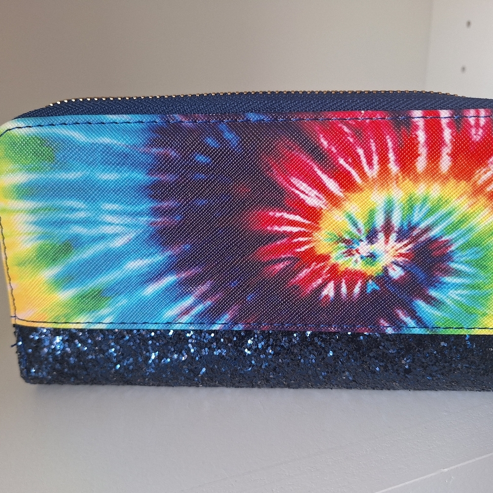 NWOT Kate Spade Tie-Dye Long Zip Wallet w/ Blue Sequins - Picture 2 of 4